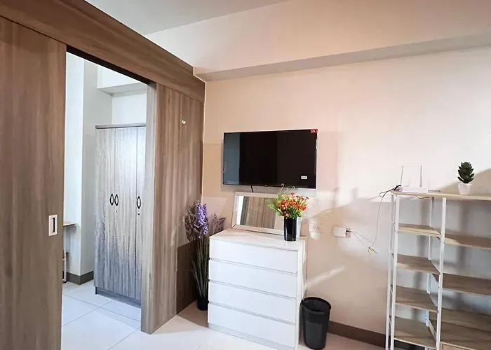 Unistay Coast Res R10 Sunset Vw Worldtrade *